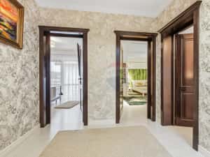 Vila de Lux de Vânzare, 280mp util - Str. Cortez - Hlincea Iasi — miniatura 8