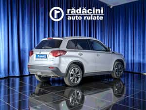 Suzuki Vitara 2024 - 16.581 km - 17.950 EUR — miniatura 7