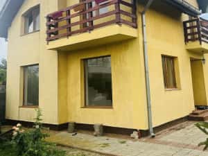 CASA DE VANZARE IN CARTIERUL PRIMAVERII -GIARMATA MARE
