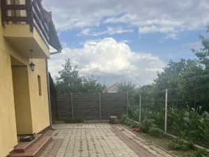 CASA DE VANZARE IN CARTIERUL PRIMAVERII -GIARMATA MARE — miniatura 3