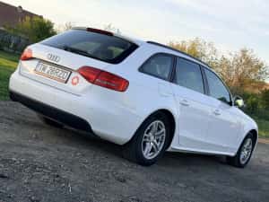 Audi A4 B8 Quattro 2.0 TDI S-line/ Navi/Bi-Xenon/Alcantara/ Inmatriculata RO RECENT — miniatura 4