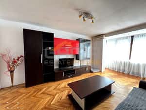 Apartament 3 camere in zona Polivalenta