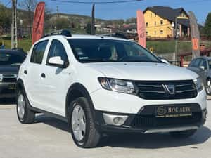 Dacia Sandero Manuală 90 HP Benzină — miniatura 3