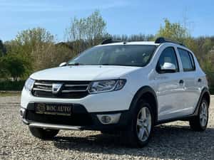 Dacia Sandero Manuală 90 HP Benzină — miniatura 4