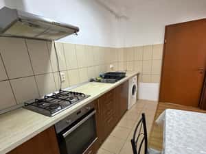 Apartament cu 2 camere I Decomandat I Parcare I Str. Eroilor — miniatura 4