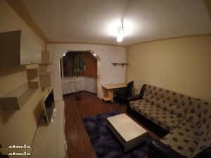 Inchiriez apartament de doua camere in Brasov in centrul Civic — miniatura 3
