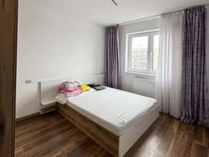 De închiriat apartament 2 camere, priveliște superbă, zona Coresi — miniatura 5