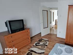Inchiriez apartament 2 camere — miniatura 3