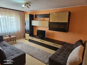 SUPER PRET - Aparrament cu 3 camere modern in Popa Sapca — miniatura 2