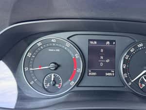 Skoda Octavia 1,5 hybrid automat — miniatura 2