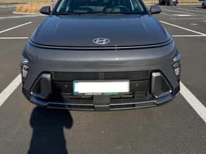 Vând Hyundai Kona Hybrid, An 2023, 13200 km, Stare excelentă — miniatura 5