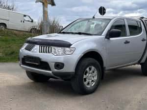 Vând Mitsubishi L200 — miniatura 1