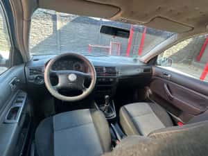 VW Golf 4 1.9 TDI 2005 — miniatura 6