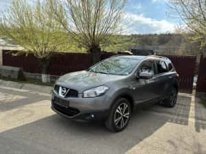 Nissan Qashqai 4x4 7 locuri — miniatura 9