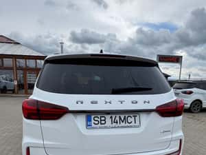 SsangYong Rexton ver G4 2.2 e-XDi 4WD Black Edition, an 2025 — miniatura 4