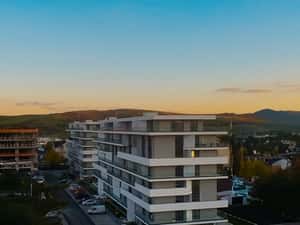 Apartament cu 4 camere Bistrița Best Luxury Residence — miniatura 2