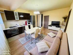 Apartament 3 camere, 54 mp, parcare - zona Stejarului — miniatura 1