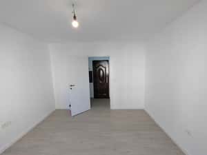 Vând garsonieră renovata complet în Timișoara în Calea Aradului — miniatura 6