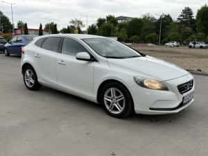 Volvo V40 • An 2014 • 2.0 Diesel 190cp • Camera marsarier • — miniatura 10