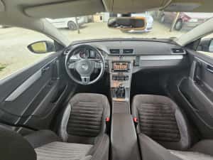 Vand vw passat B7 / 60956 km ,impecabilă 1.8 tsi ,160 cp ,2011,euro  5 — miniatura 5