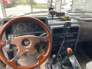 Nissan Patrol Y60 SLX Vand sau Schimb — miniatura 5