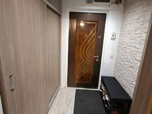 Apartament 2 camere complet renovat, Podu Roș – 53 mp, etaj 1/10 — miniatura 5
