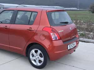 Suzuki Swift an 2010 1.3 benzină 153000km import Germania — miniatura 2