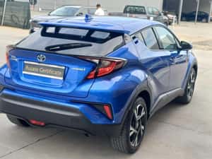 Toyota C-HR 1.8 HSD CULT Hybrid 122 CP e-CVT — miniatura 4