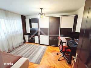 Apartament cu 2 camere, 2 balcoane, Marasti Strada Lacul Rosu — miniatura 4