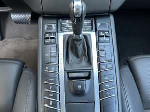 Porsche Macan 2018, 63.266 km, Second Hand — miniatura 6