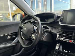 Peugeot 2008 ALLURE Automată 130 HP Benzină — miniatura 2