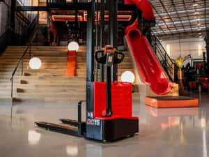 Heli CDD15J Transpaleta electrica cu catarg 1.5T — miniatura 2