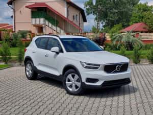 VOLVO XC40 2.0D3 150cp E6 Automat *2021* KINETIC Model / Intretinut