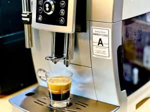 Espresor cafea si cadou pahare capucino — miniatura 1