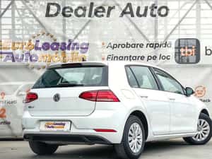 Volkswagen Golf Manuală 115 HP Benzină — miniatura 6