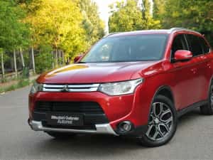 Mitsubishi Outlander — miniatura 10