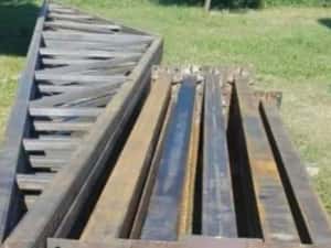 Vand hale metalice avem pe stoc asiguram transport si montaj rog serio — miniatura 10