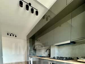 3 camere, 56 mp, imobil PREMIUM, bucatarie mobilata si utilata, parcar — miniatura 3