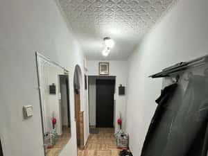 Vand apartament in zona garii, Salonta — miniatura 5