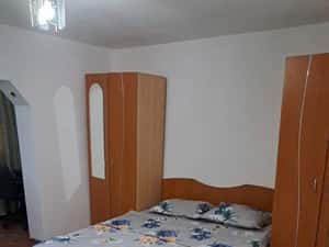 Inchiriez apartament