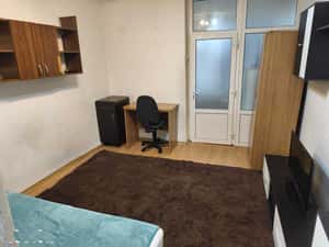 Inchiriez Garsoniera in zona Zimbru — miniatura 3