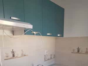 Inchiriez apartament 2 camere — miniatura 2