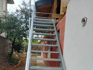 Scara metalica zincata de exterior 6m lungime — miniatura 5