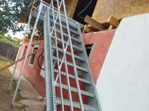 Scara metalica zincata de exterior 6m lungime — miniatura 6