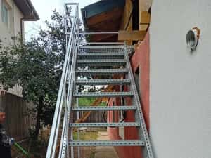 Scara metalica zincata de exterior 6m lungime — miniatura 7