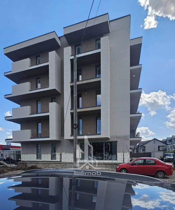 Parc Laurentiu Raiciu apartament 2 camere decomandat. — fotografie 1 din 6