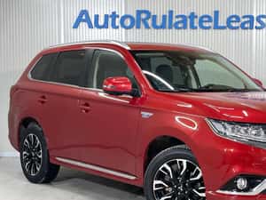 Mitsubishi Outlander - 16.290 EUR, 2018, hibrid — miniatura 2