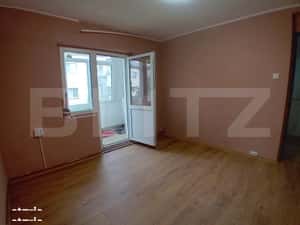 Apartament renovat cu 2 camere decomandate si garaj in Dumbrava Nord Z — miniatura 2