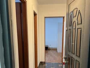 Inchiriez garsoniera cf.1 Onesti — miniatura 6