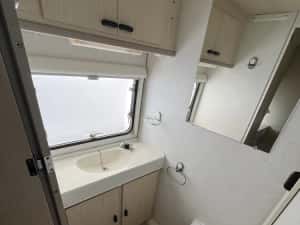 Rulotă Avento TL 395 Exclusief # 830 KG # 05/1998 # 3 Persoane # — miniatura 4